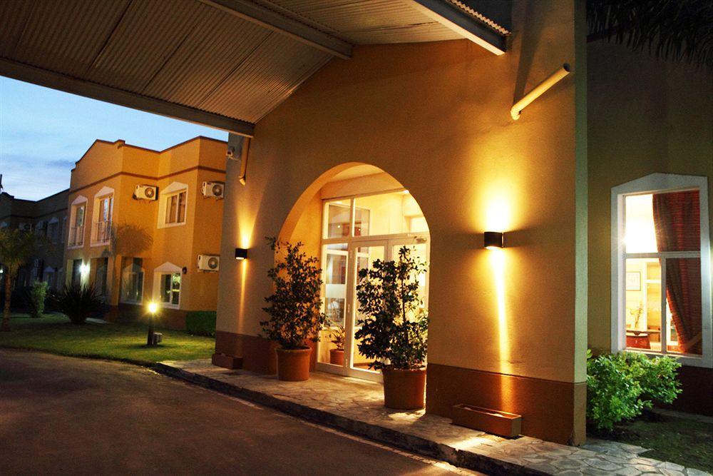 Hotel Wyndham Garden Campana Zewnętrze zdjęcie