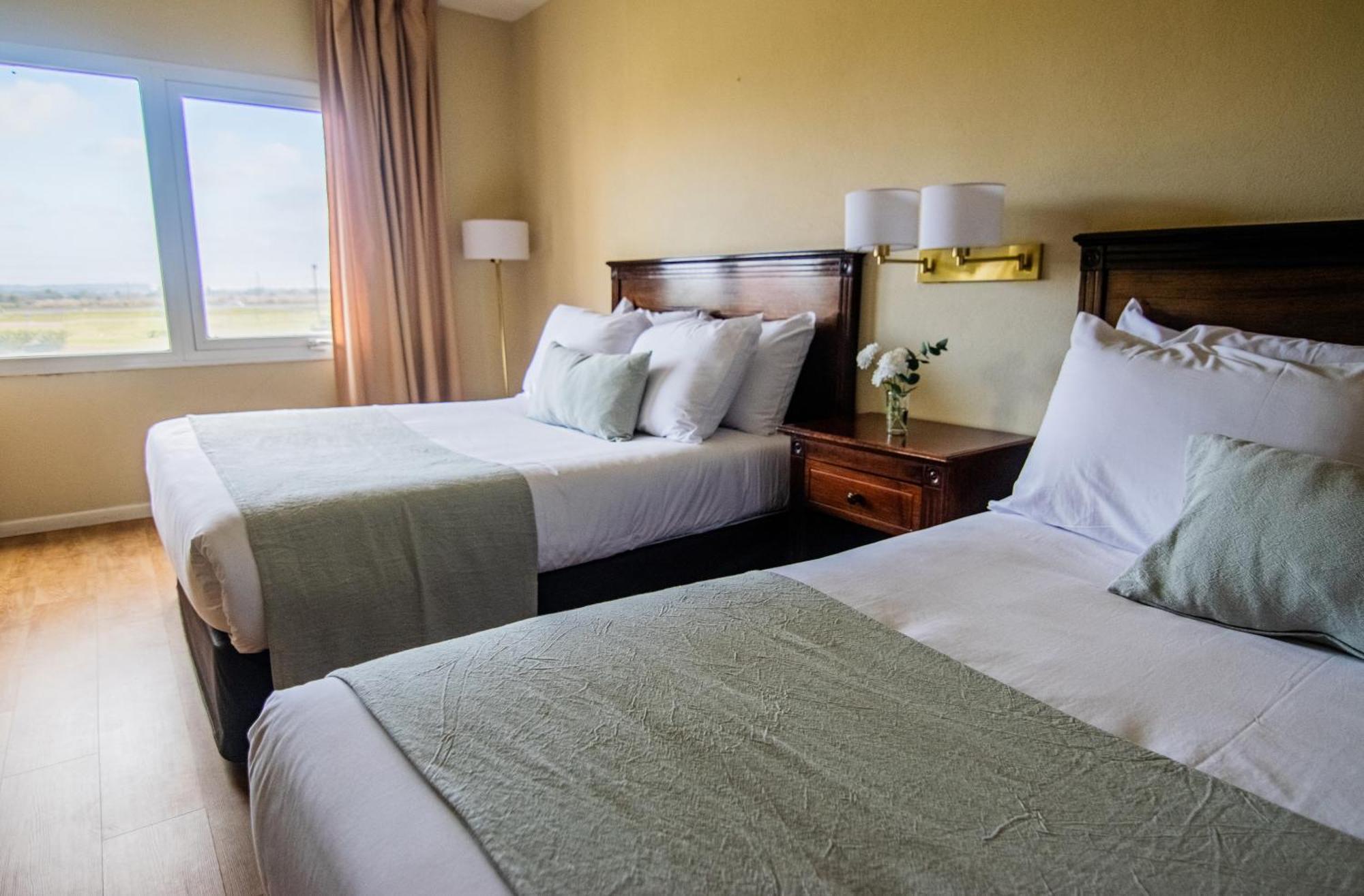 Hotel Wyndham Garden Campana Zewnętrze zdjęcie