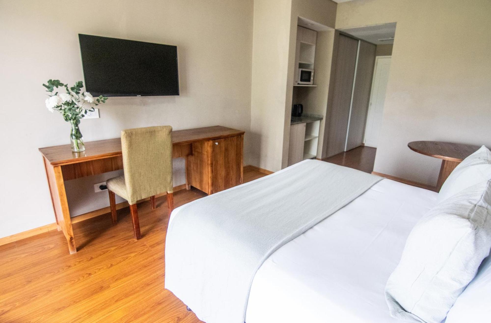 Hotel Wyndham Garden Campana Zewnętrze zdjęcie