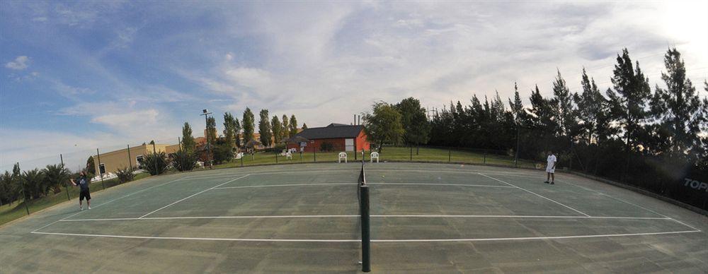 Hotel Wyndham Garden Campana Zewnętrze zdjęcie