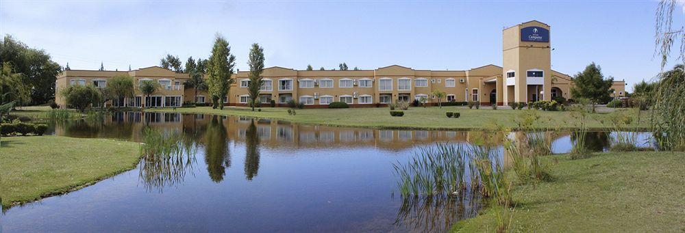 Hotel Wyndham Garden Campana Zewnętrze zdjęcie
