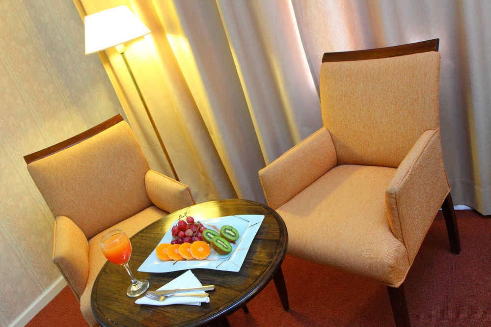 Hotel Wyndham Garden Campana Zewnętrze zdjęcie