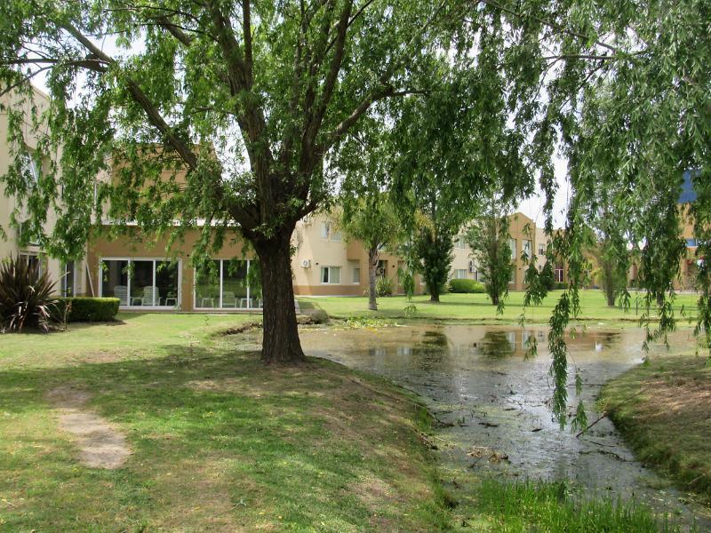 Hotel Wyndham Garden Campana Zewnętrze zdjęcie