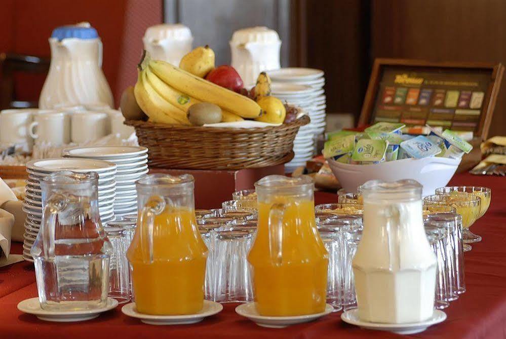 Hotel Wyndham Garden Campana Zewnętrze zdjęcie